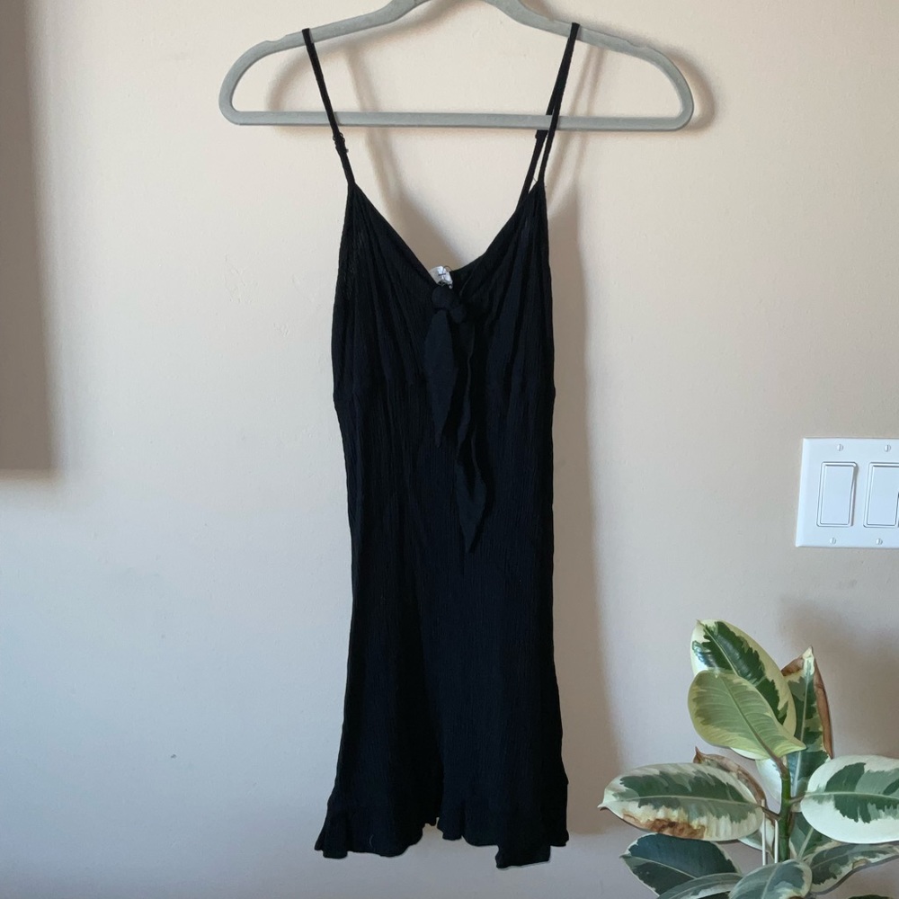 Cute little black dress